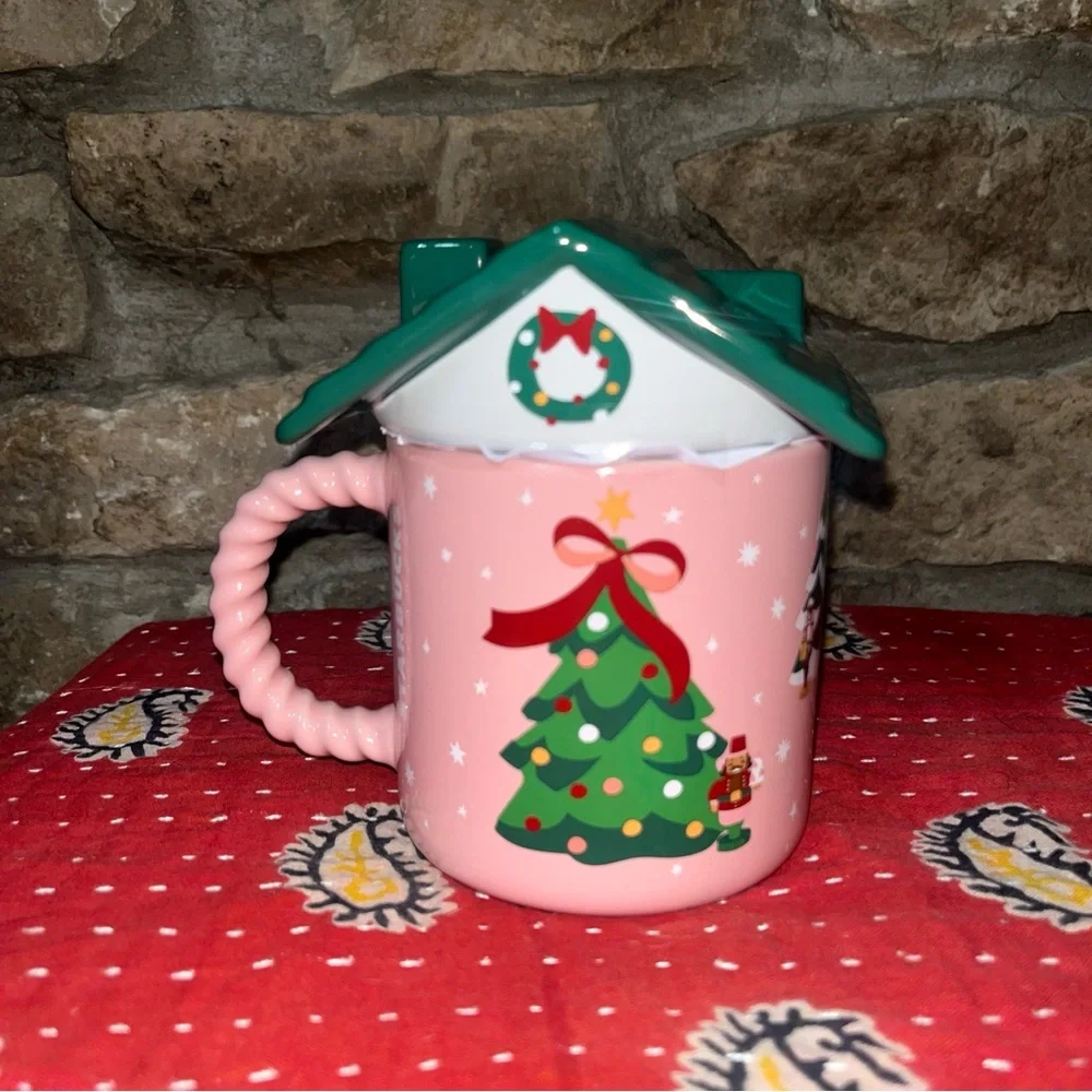 NWT Starbucks HOLIDAY 2025 Pink Mug with Green Roof Lid 14oz 414ml LTD EDITION